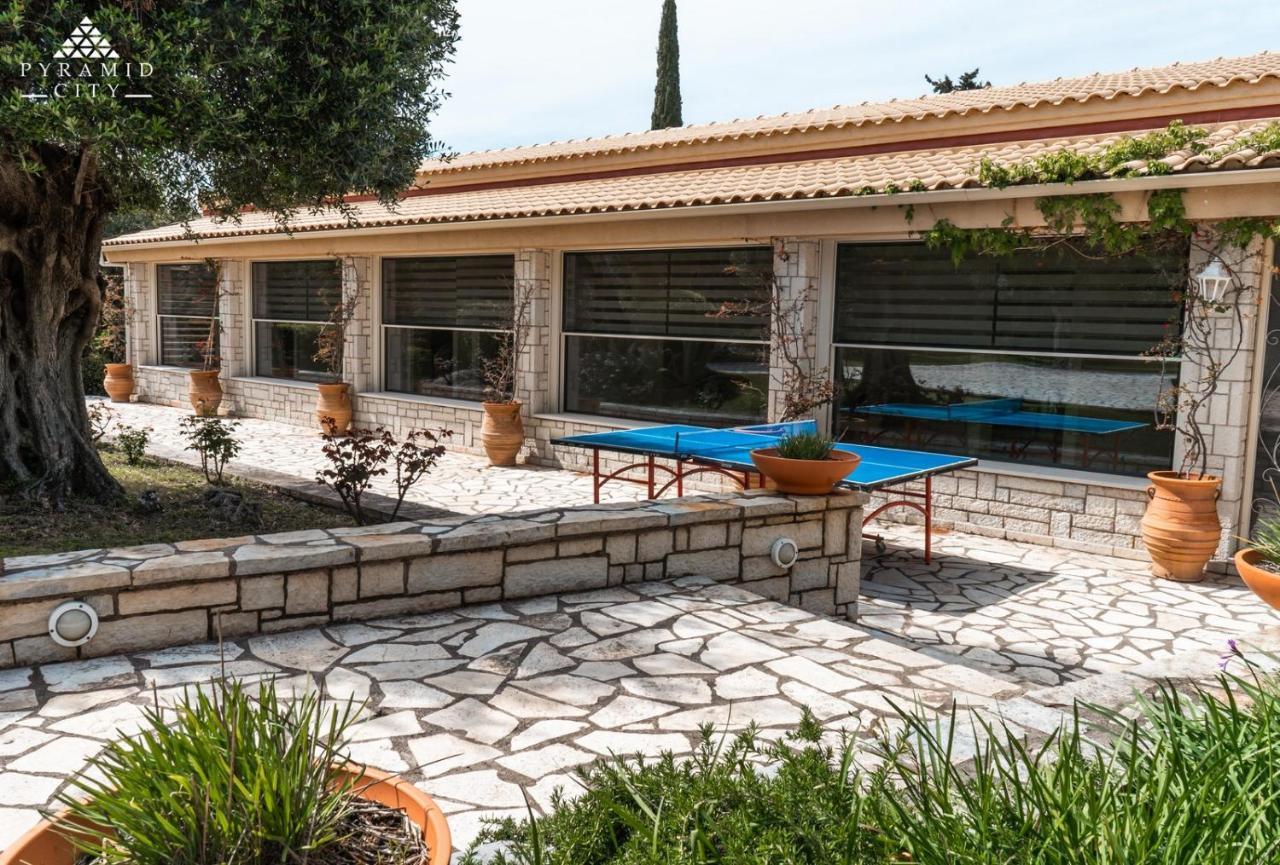 Luxury Villa Aphrodite Agios Spyridon  外观 照片