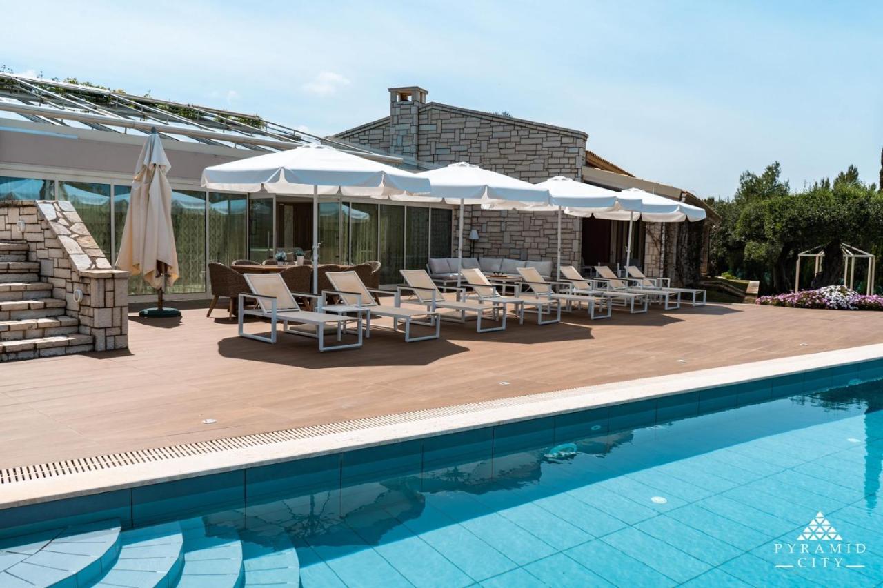 Luxury Villa Aphrodite Agios Spyridon  外观 照片